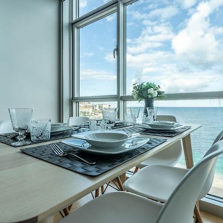 Apartamento En Primera Linea De Playa Riazor A Coruña Exterior foto